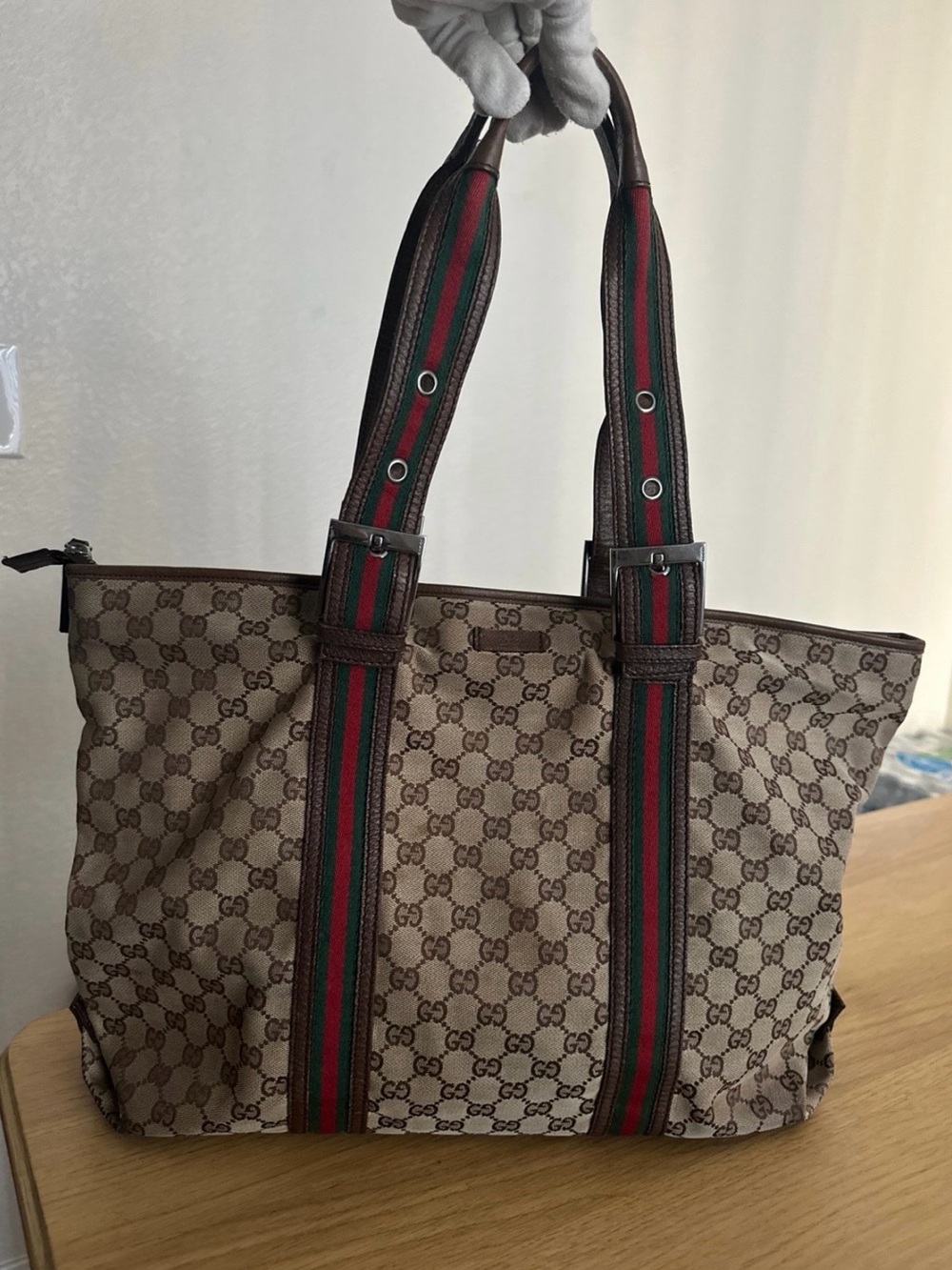 Gucci Cherry Line Zippy Tote Bag - Picture 2 of 14